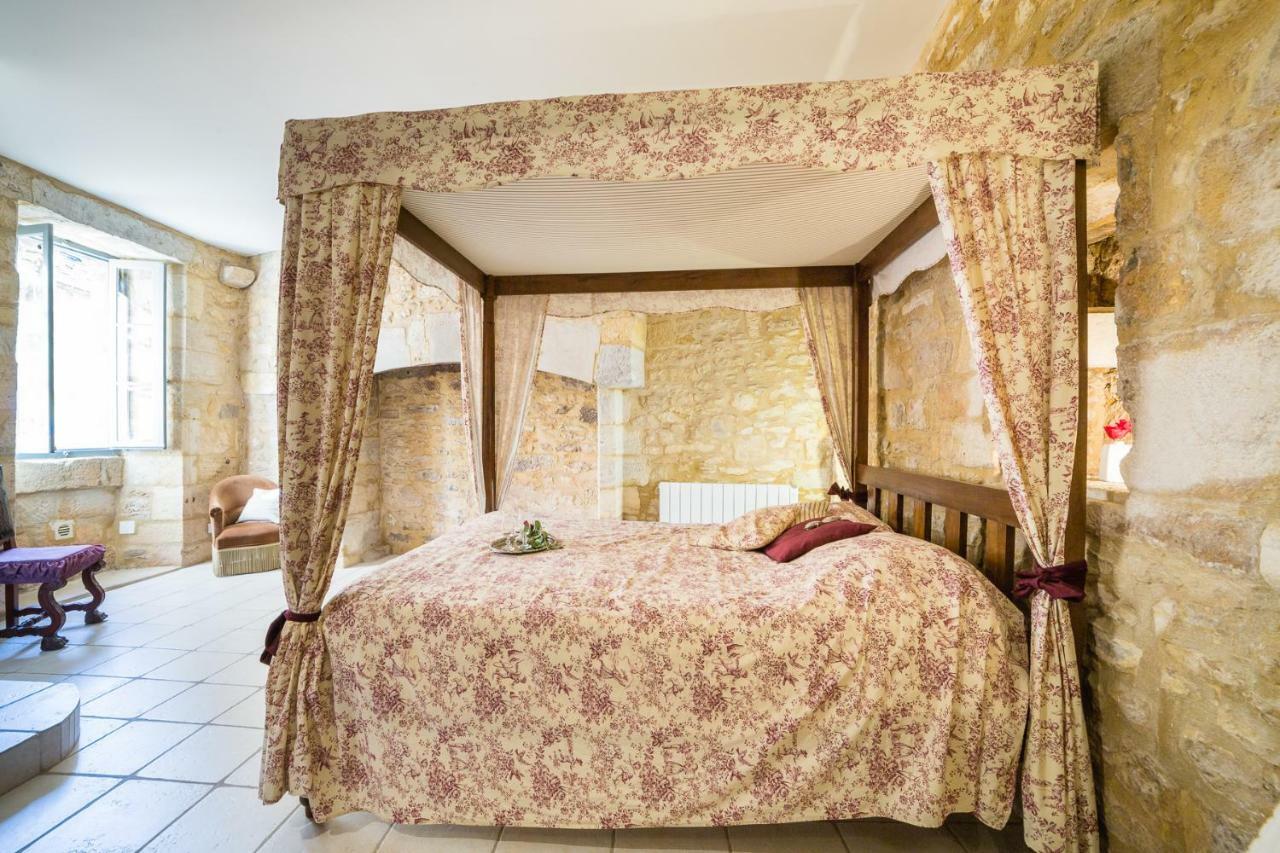 Au Coeur De Beynac, Superbe Maison Du 14Eme Siecle Avec Jardin Panoramique ภายนอก รูปภาพ